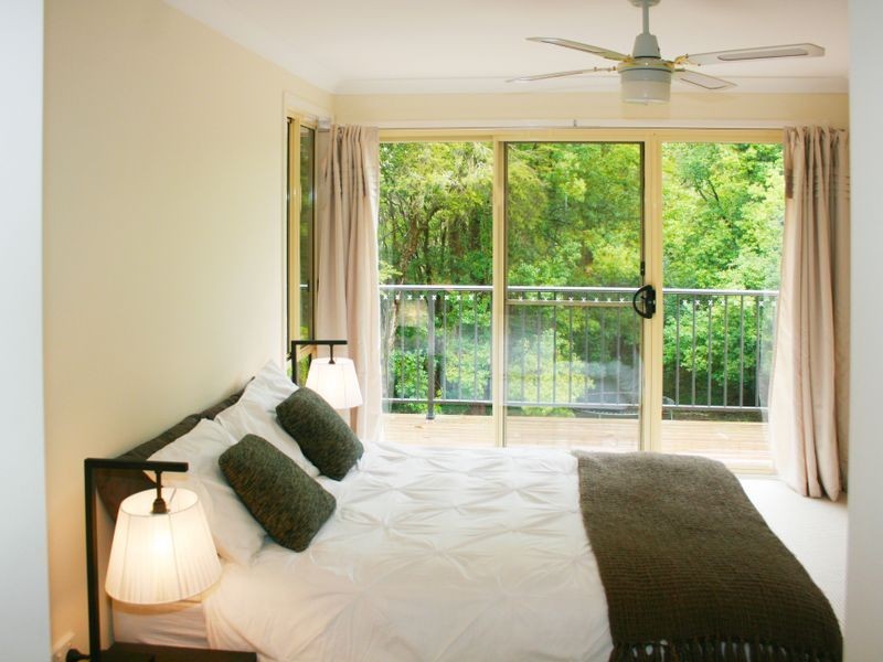 83 Digby Road, Springfield NSW 2250