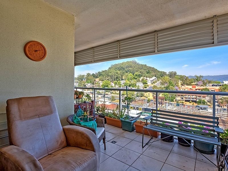 804/273-275 Mann Street, Gosford NSW 2250