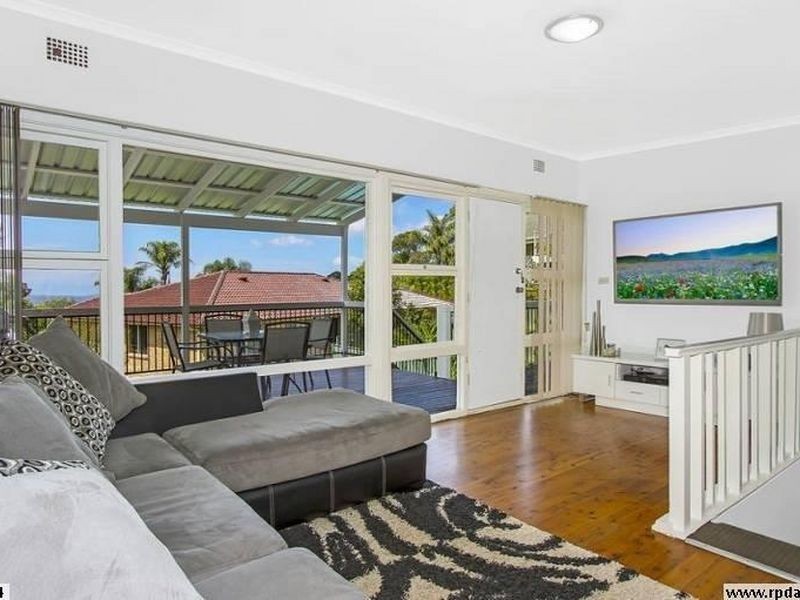 11 Marbarry Avenue, Kariong NSW 2250