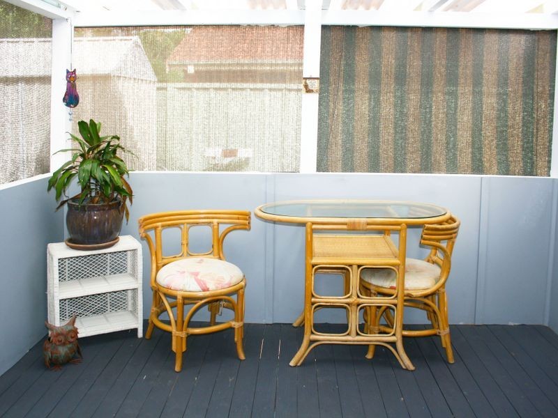 1/1 Greenlee Street, Green Point NSW 2251