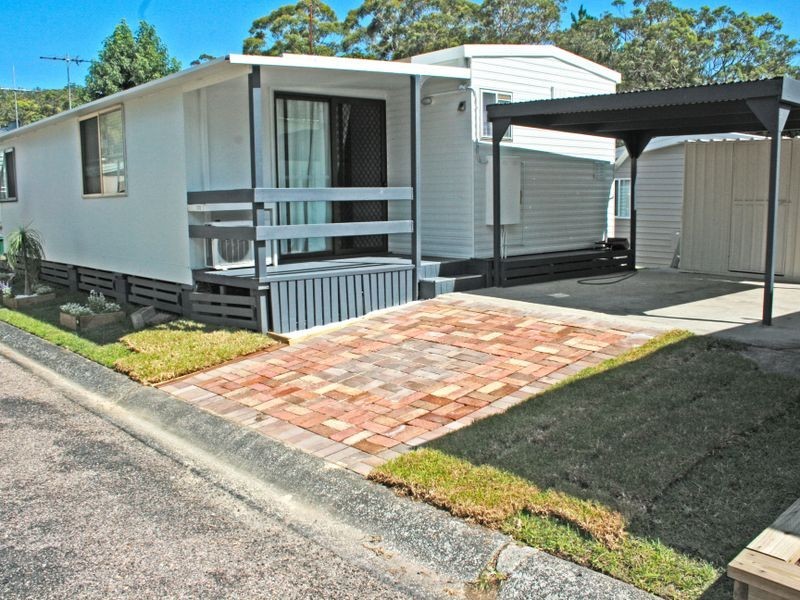 170/57 Empire Bay Drive, Kincumber NSW 2251