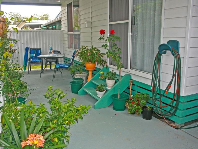 52 Second Avenue Broadlands Estate, Green Point NSW 2251