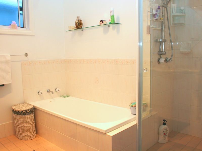 52 Second Avenue Broadlands Estate, Green Point NSW 2251