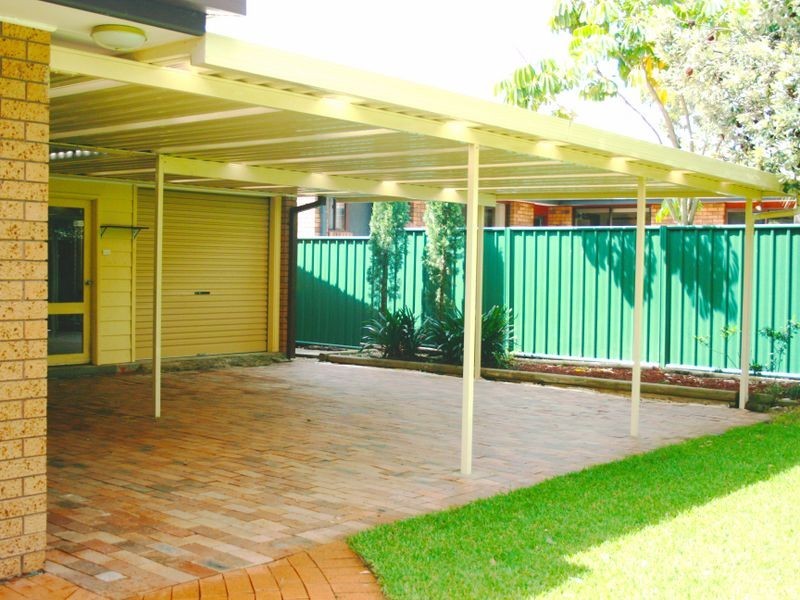 8 Chetwynd Road, Erina NSW 2250