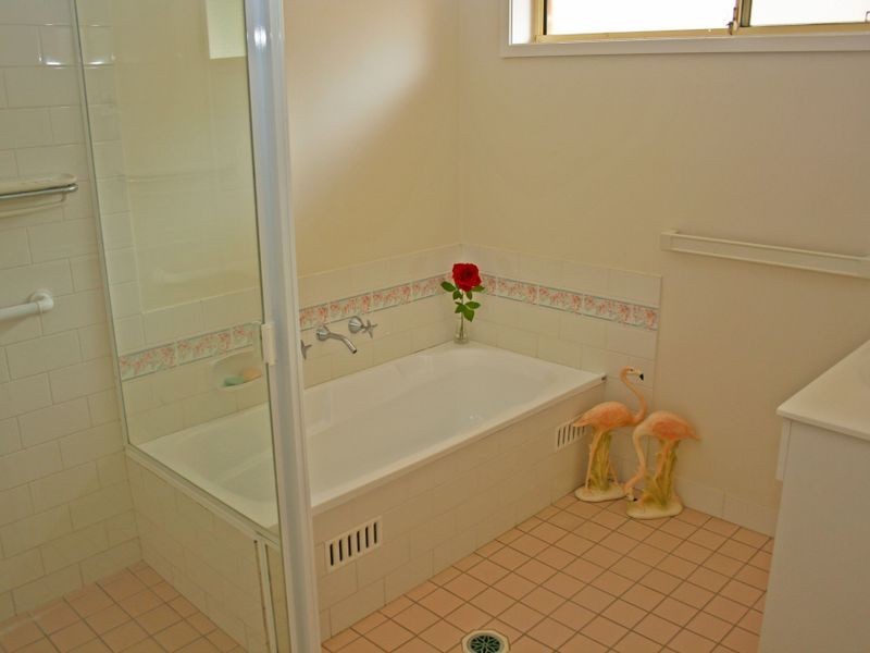 2/31 Brushwood Road, Kincumber NSW 2251