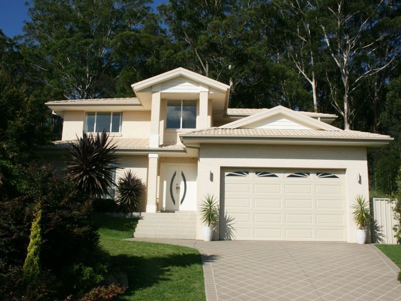 19 Bellbower Close, Green Point NSW 2251