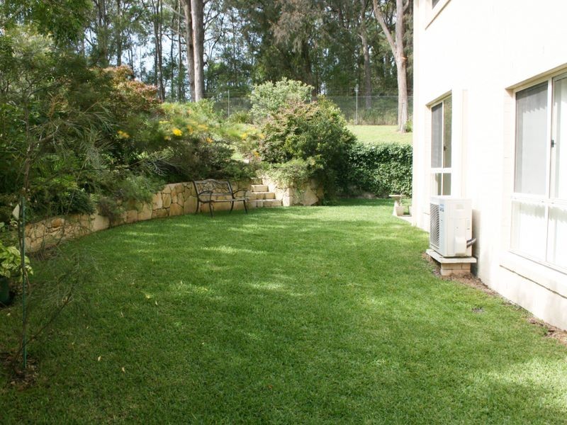 19 Bellbower Close, Green Point NSW 2251