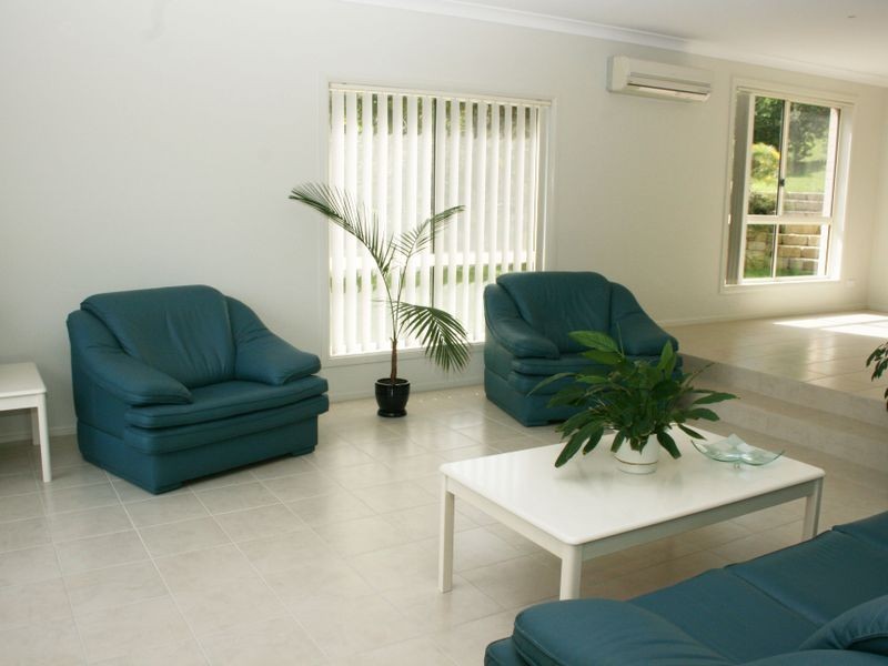 19 Bellbower Close, Green Point NSW 2251