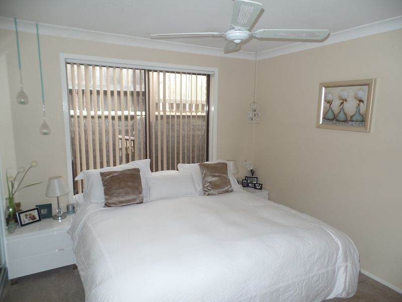 9b Day Dawn Place, Erina NSW 2250