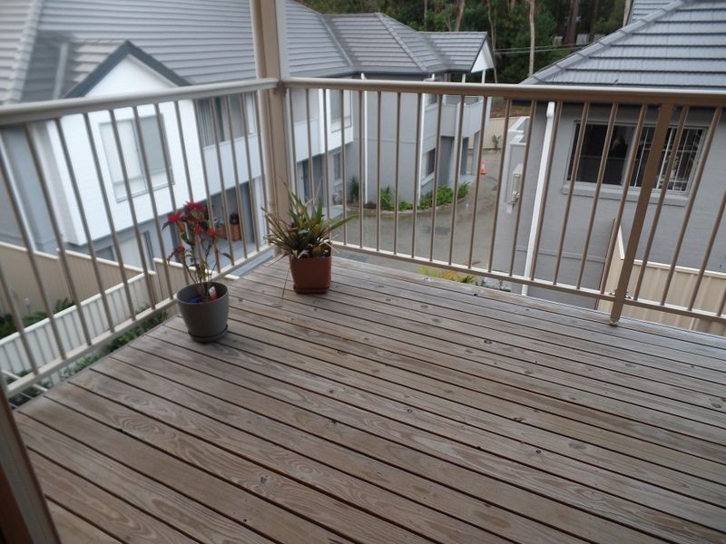 2/12 Jennie Cox Close, Erina NSW 2250