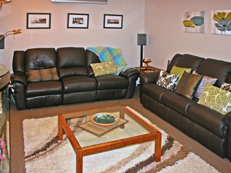 6 Stephen Close, Green Point NSW 2251