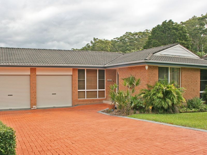 6 Stephen Close, Green Point NSW 2251