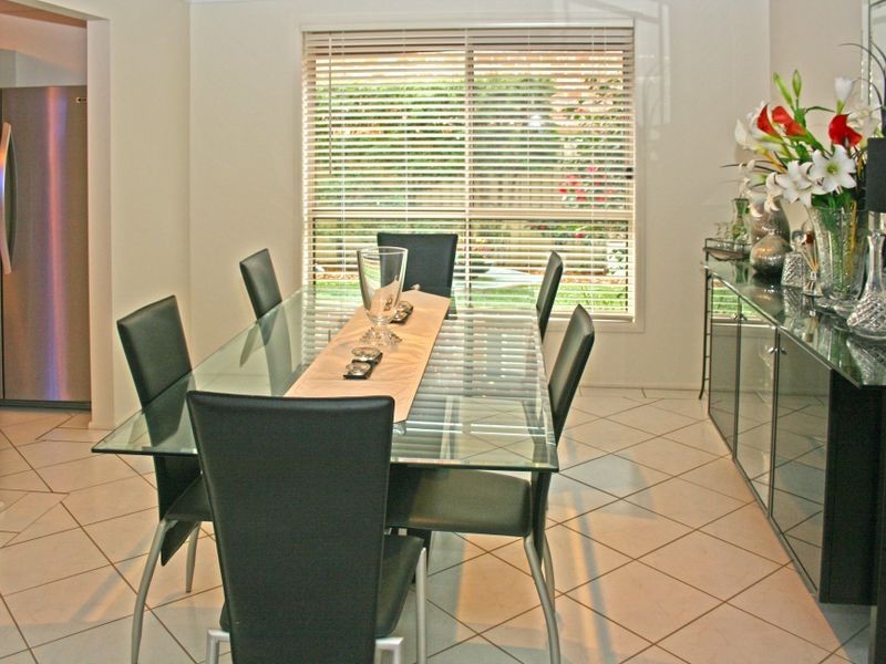 14 Tranquil Close, Green Point NSW 2251