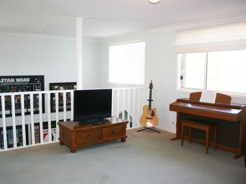 104 Bronzewing Drive, Erina NSW 2250