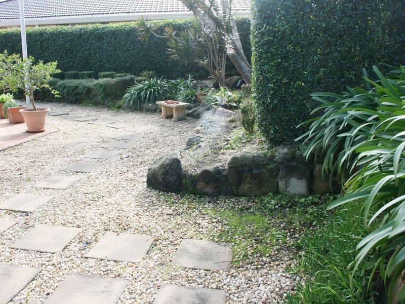 6 Greenvale Road, Green Point NSW 2251