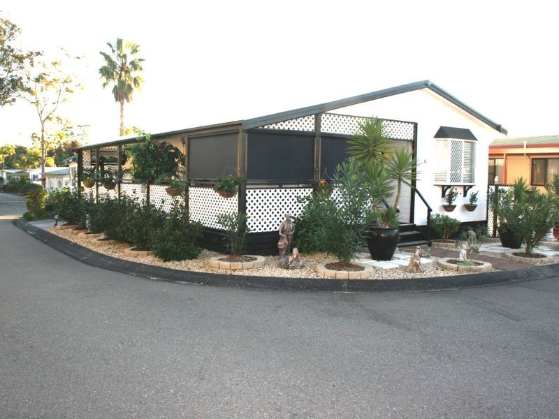 6 Third Avenue Broadlands Estate, Green Point NSW 2251