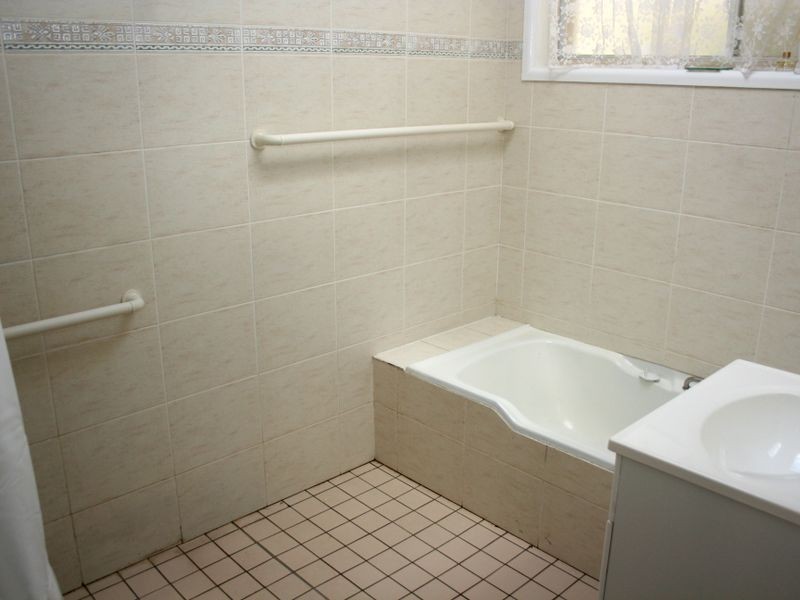 40 Green Plateau Road, Springfield NSW 2250