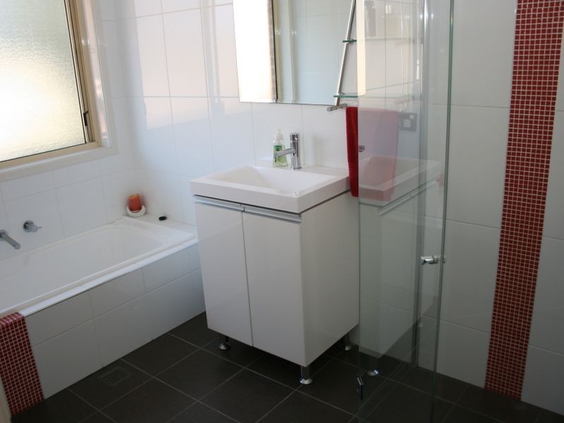 24 Bronzewing Drive, Erina NSW 2250