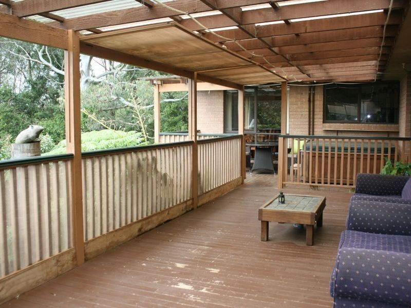 15 Woodview Road, Springfield NSW 2250