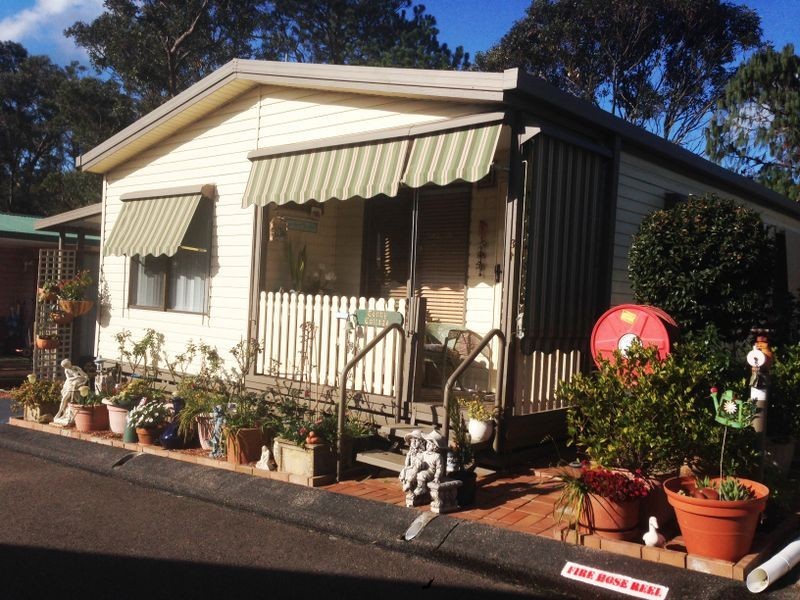 31 Second Avenue Broadlands Estate, Green Point NSW 2251