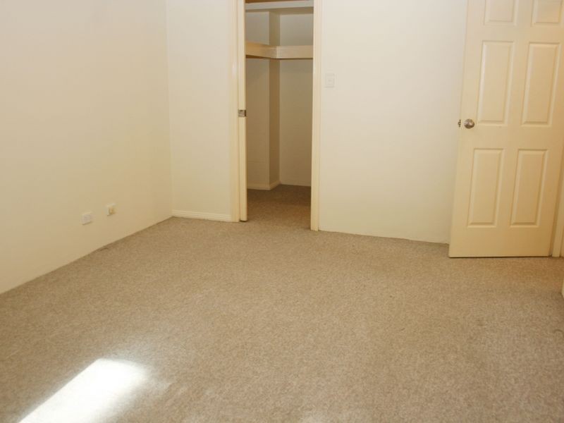 2/11 Riou Street, Gosford NSW 2250