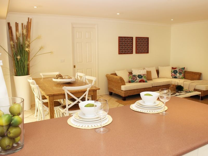 2 Flakelar Crescent, Terrigal NSW 2260