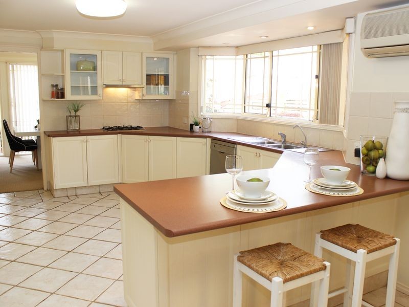 2 Flakelar Crescent, Terrigal NSW 2260