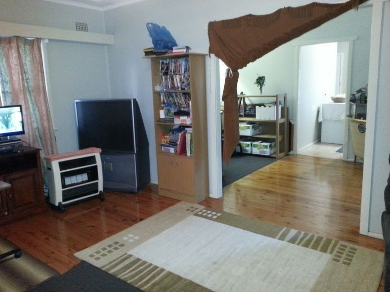 63 Trafalgar Avenue, Woy Woy NSW 2256