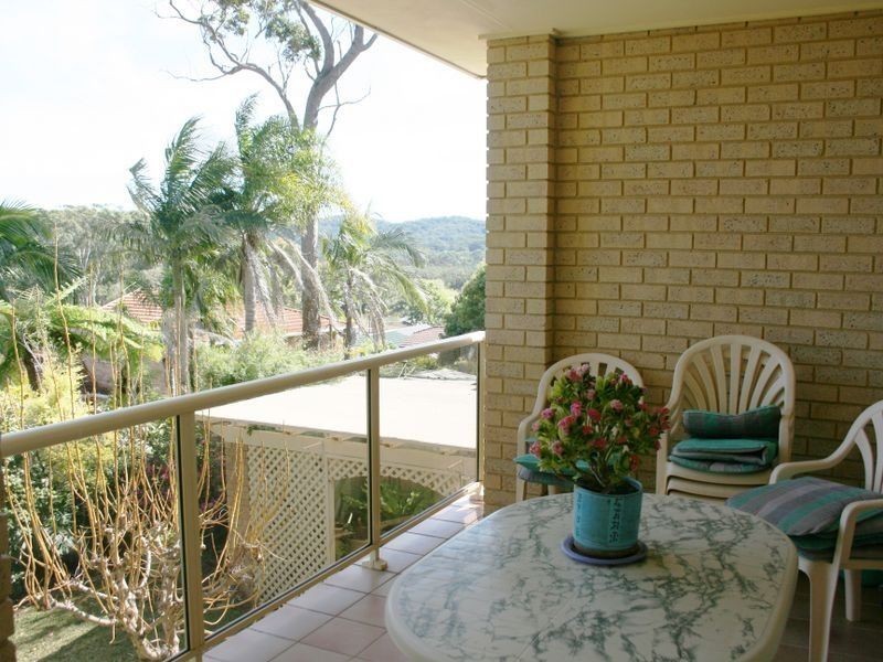 8 Cooper Road, Green Point NSW 2251