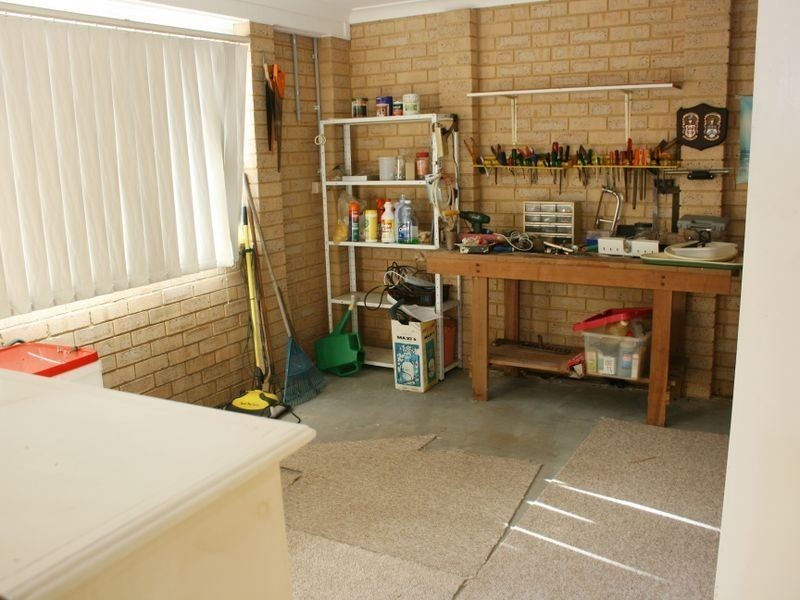 8 Cooper Road, Green Point NSW 2251