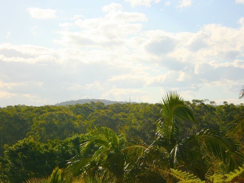 8 Cooper Road, Green Point NSW 2251