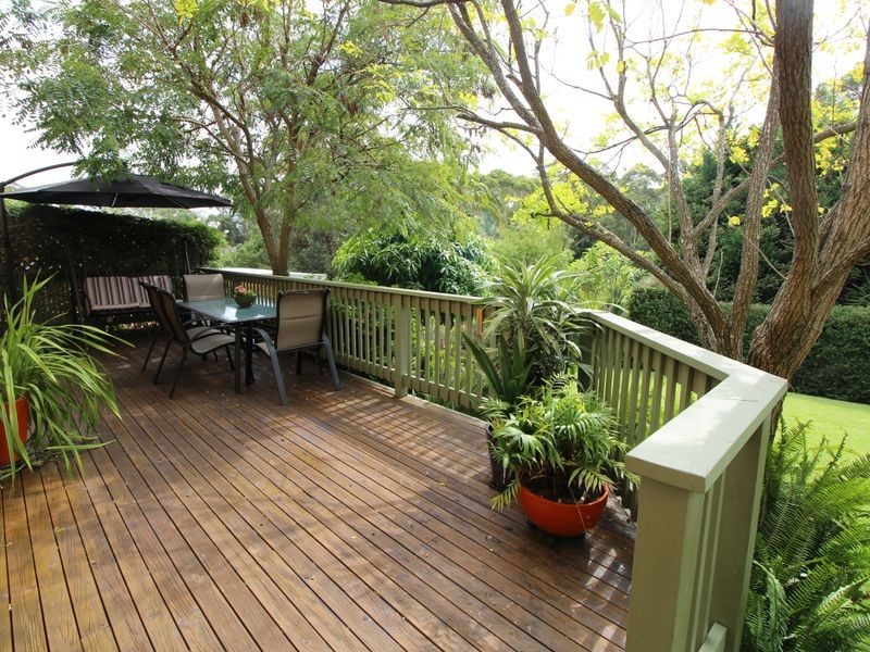 9 Howard Avenue, Green Point NSW 2251