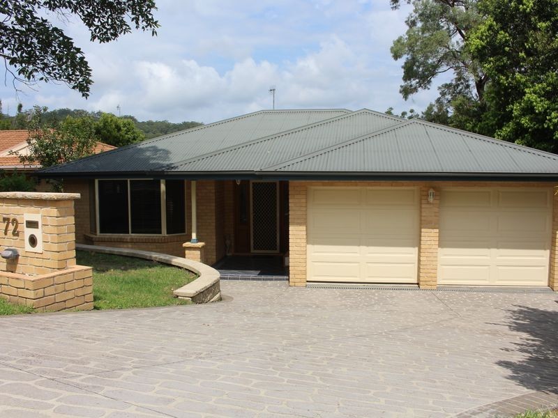 72 Henzel Road, Green Point NSW 2251
