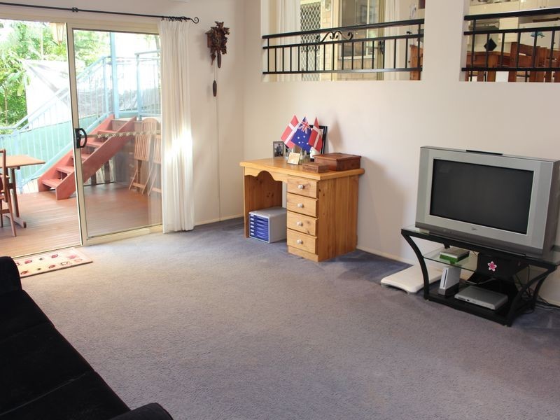 72 Henzel Road, Green Point NSW 2251