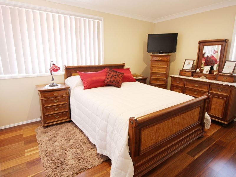 4/9 Jennie Cox Close, Erina NSW 2250