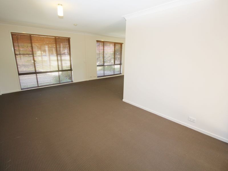 6 Eden Grove, Erina NSW 2250