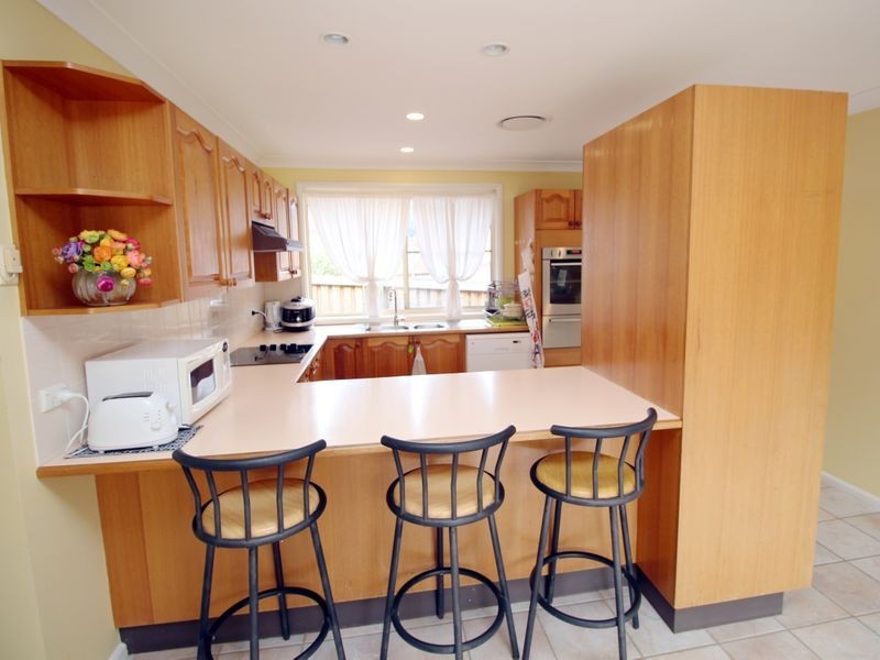 13 Treeland Road, Green Point NSW 2251