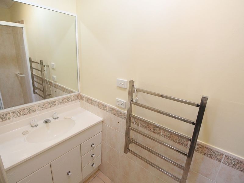 3 Sixth Avenue Broadlands Estate, Green Point NSW 2251