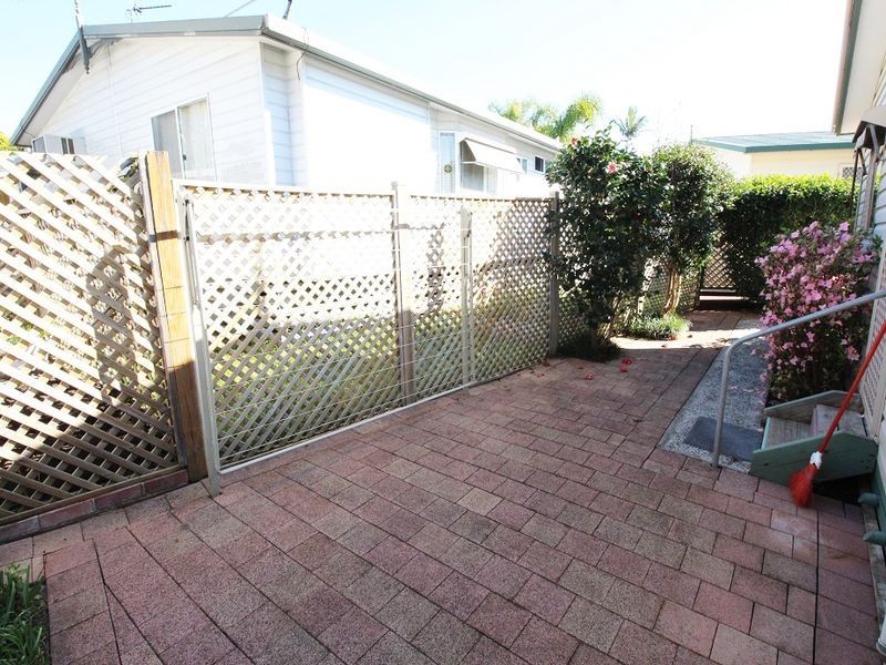 3 Sixth Avenue Broadlands Estate, Green Point NSW 2251