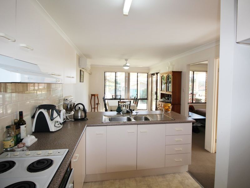 1/32 Bronzewing Drive, Erina NSW 2250