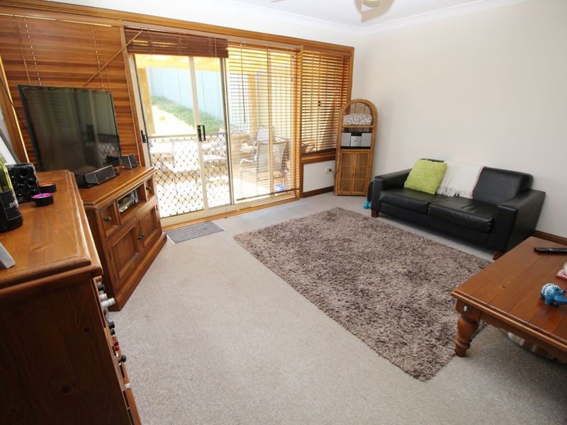 1/5 Day Dawn Place, Erina NSW 2250