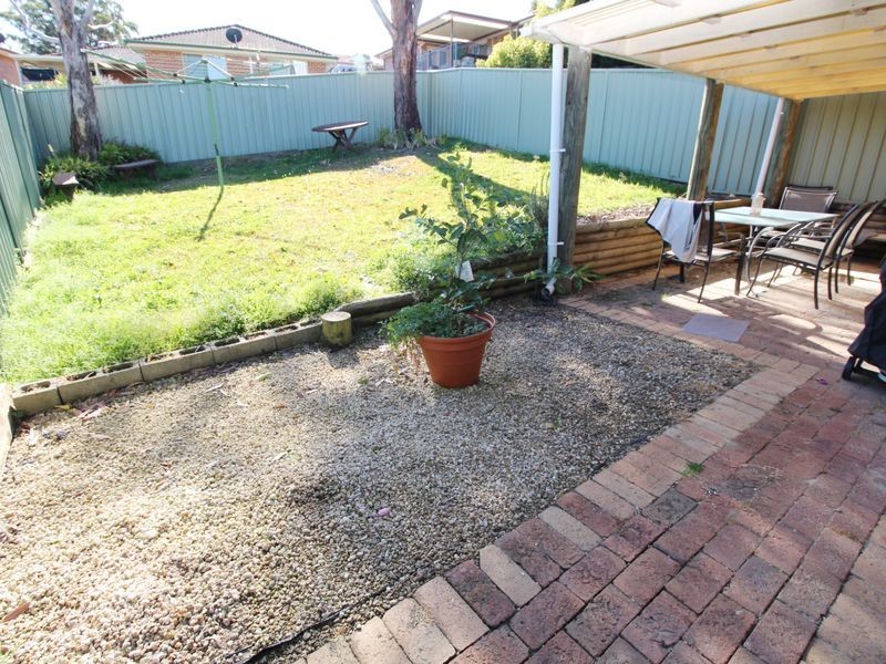 1/5 Day Dawn Place, Erina NSW 2250
