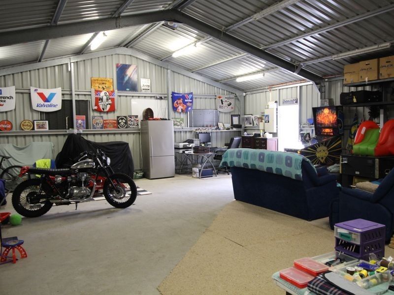 16 Winani Road, Erina NSW 2250