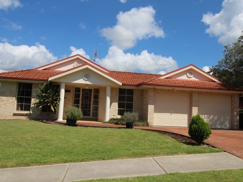 1 Bannister Drive, Erina NSW 2250
