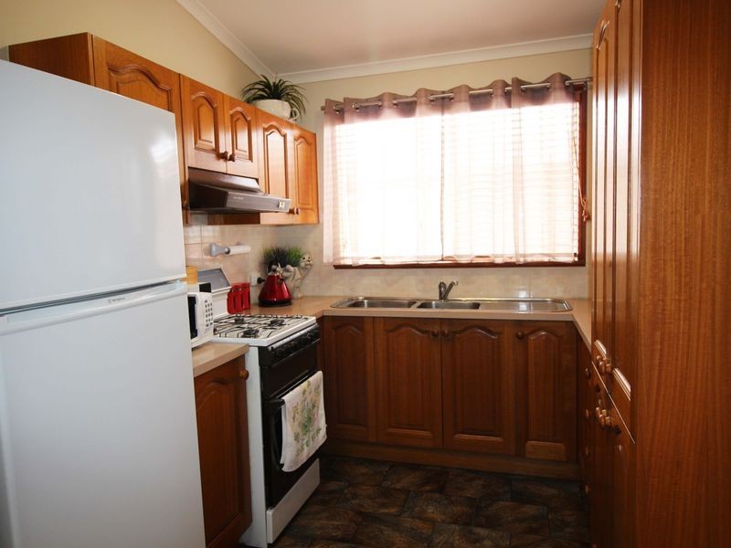 56 Second Avenue Broadlands Estate, Green Point NSW 2251