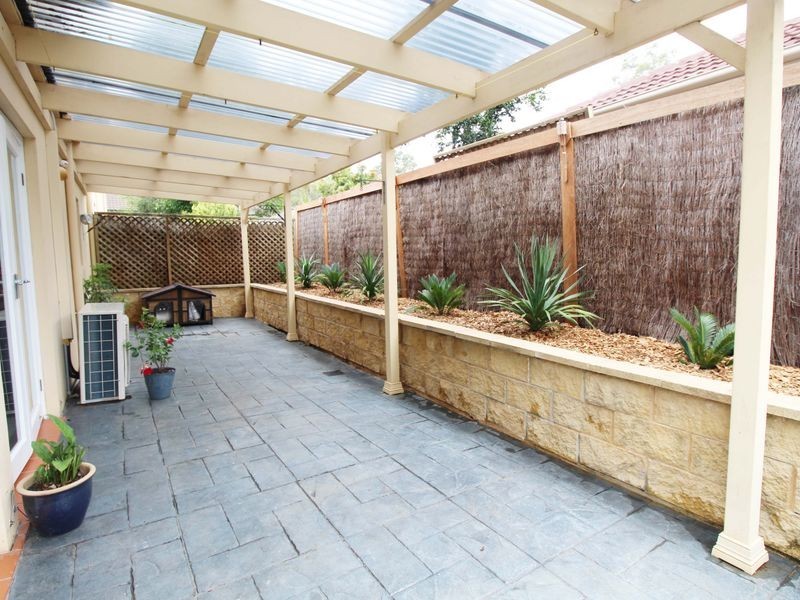 33 Bronzewing Drive, Erina NSW 2250