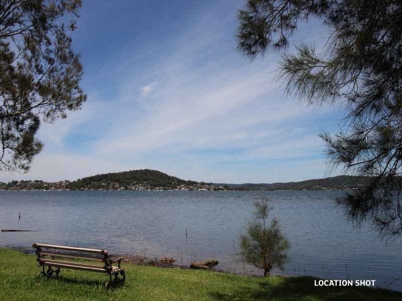 5 Elfin Hill Road, Green Point NSW 2251