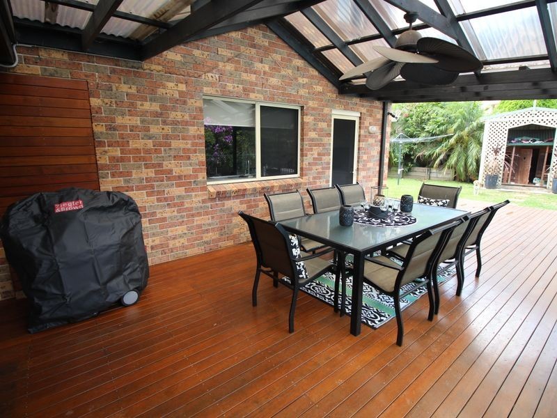 12 Day Dawn Place, Erina NSW 2250