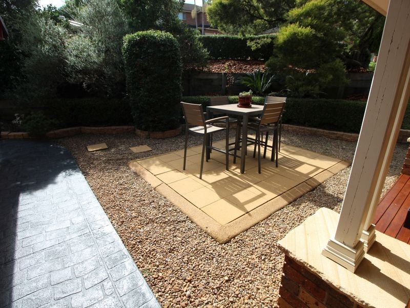 12 Day Dawn Place, Erina NSW 2250