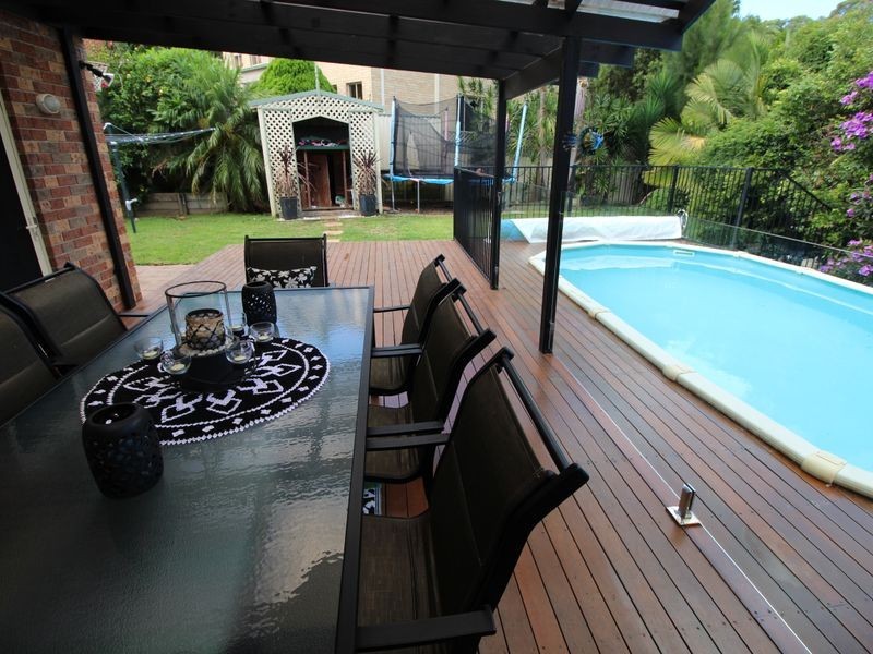 12 Day Dawn Place, Erina NSW 2250